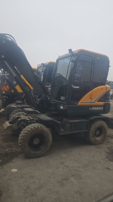 Hyundai mini HW60