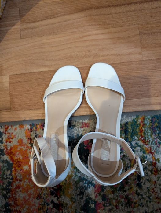 Бели сандали Mango, кожени
