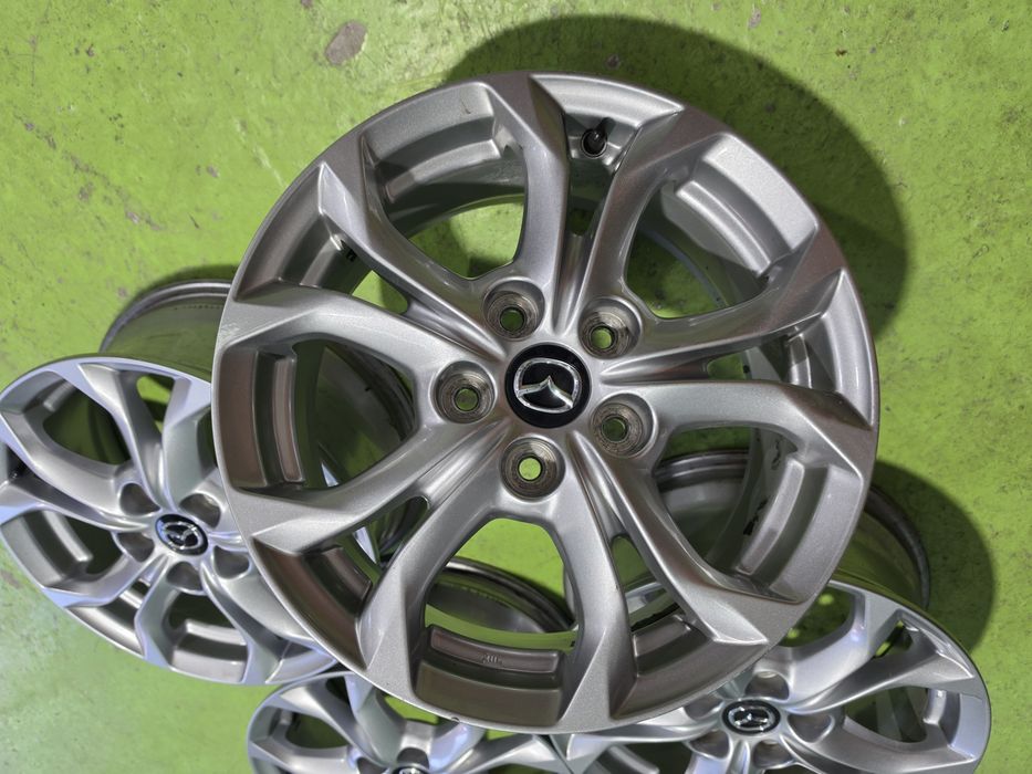 16 5x114.3 Mazda лети джанти 5х114.3 мазда