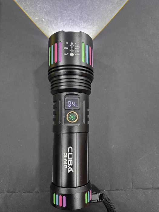 Супер силен LED фенер COBA CB-W517 ,2000м