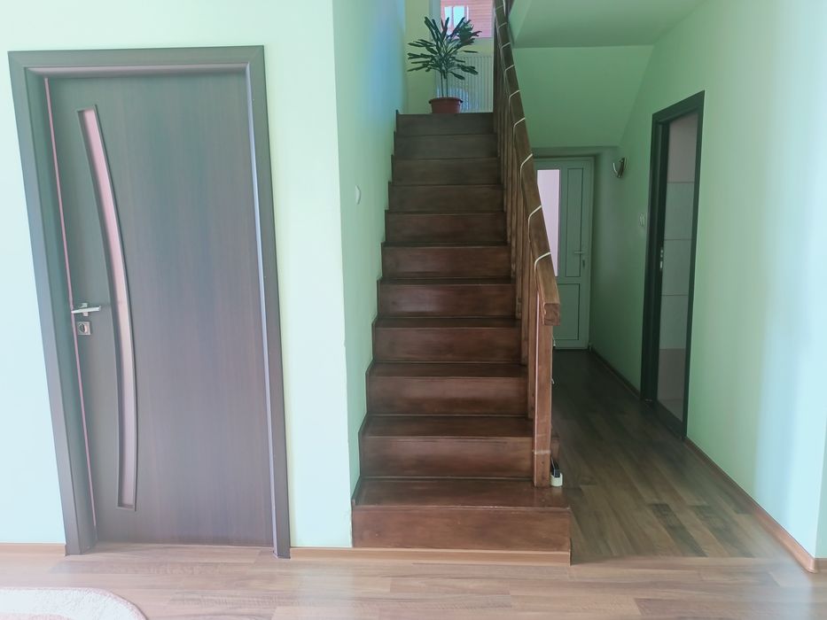 Casă cu etaj Podu Iloaiei