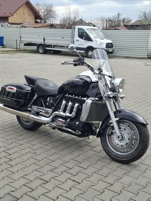Triumph Rocket III touring