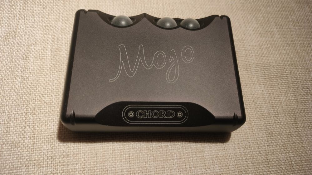Chord Mojo DAC и усилвател за слушалки