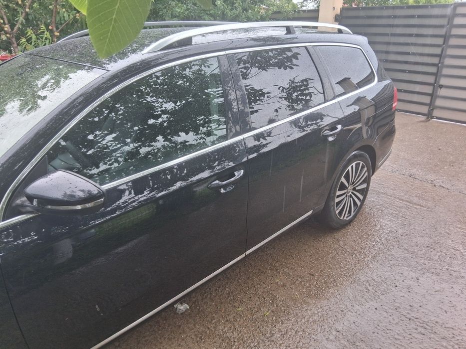 VOLKSWAGEN Passat Alltrack 2012 — imagine 4