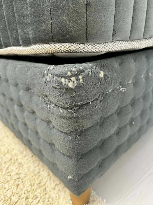 Vand pat cu tot cu saltea 180x200