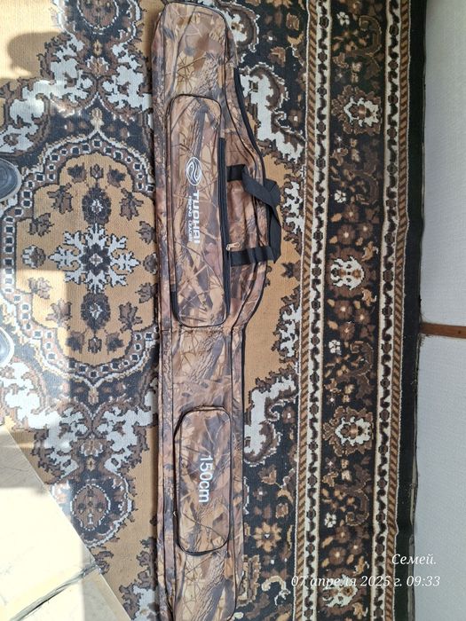 Продам    чехол.