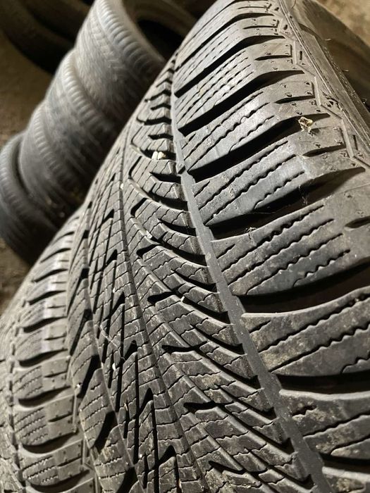 GoodYear 285/45R20