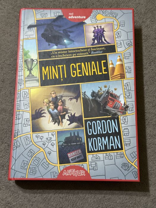 Carte - Minți Geniale