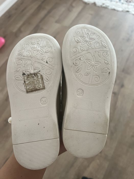 Обувь детская на девочку