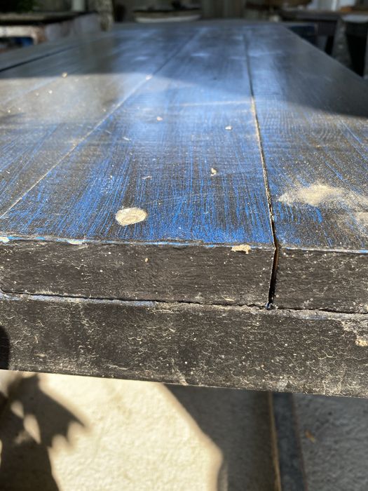 Продаются очень прочные столы можно для летников, кафе