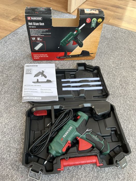 Pistol de lipit cu statie si tuburi nou nout