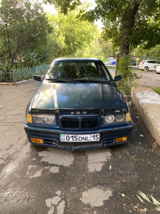 Продам бмв е36 1.8