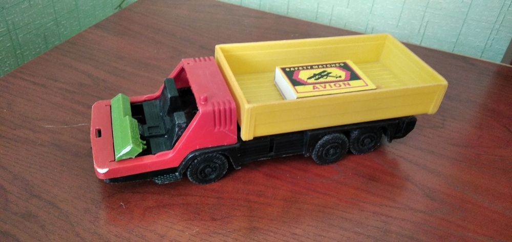 Машинка времён СССР.