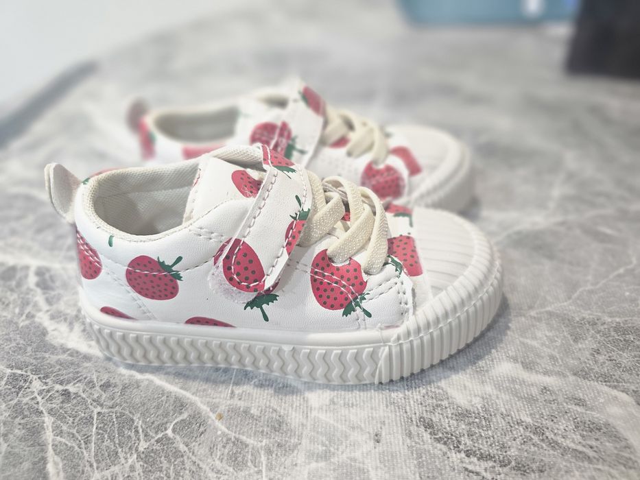 Обувь для девочки