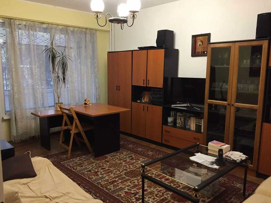 Дава се под наем Двустаен апартамент в София, Света Троица - 65 кв.м за 357 € - Снимка #1
