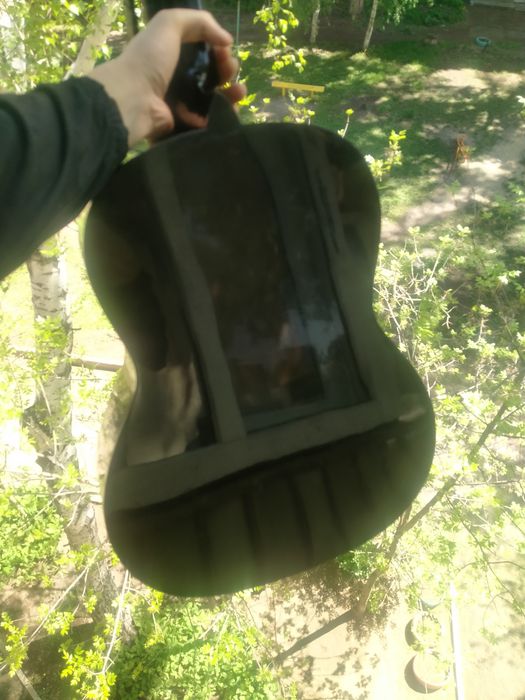 Продаётся гитара за 30К