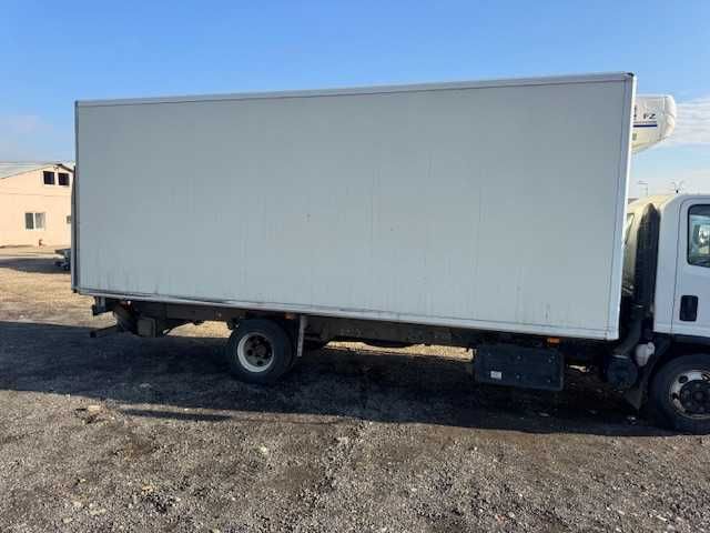 Cub izoterma/Camera frigorifica cu agregat frig ZANOTTI FZ 258 si lift