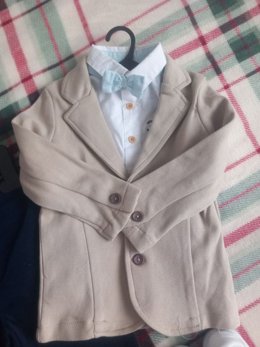 Costumaș elegant NOU bebe