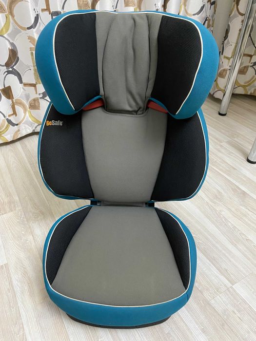 Детское автокресло