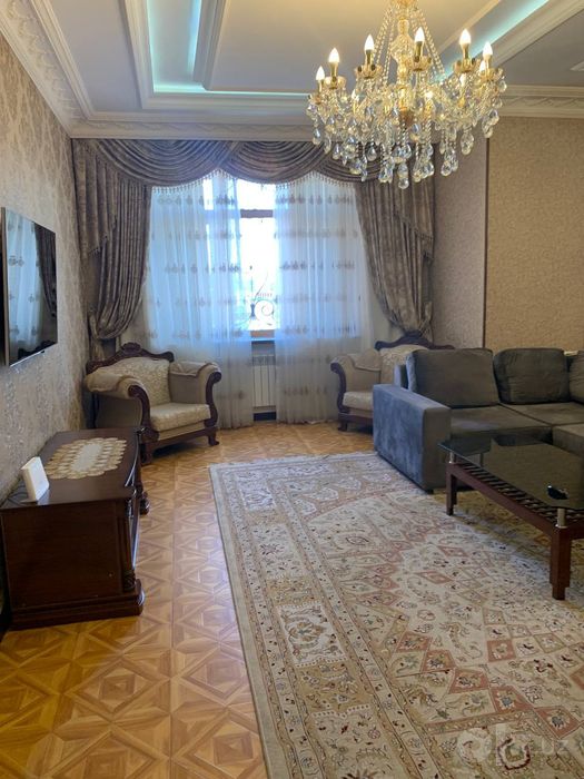 Габус. 4Х комнатная. 200м2. Саида Барака ул. Мирабадский район.