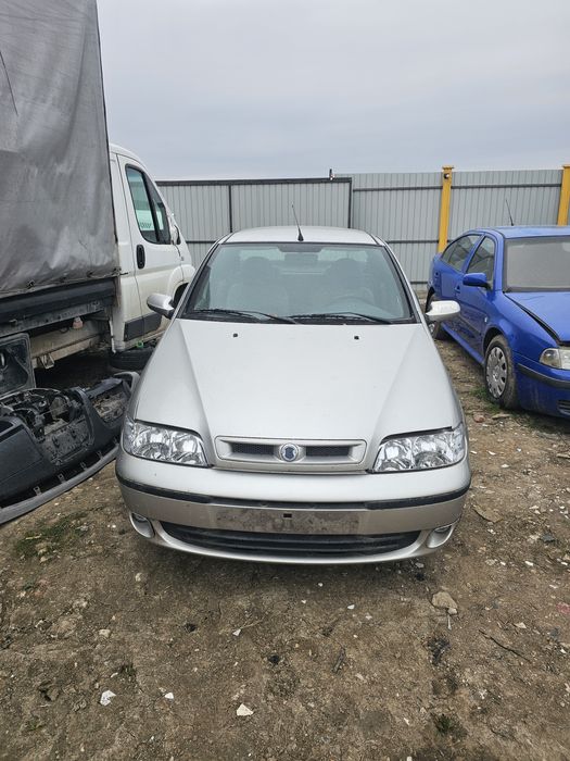 Dezmembrez Fiat Albea Motor 1.2 59KW FIAT Albea cod 188A5000 [ 2002 -