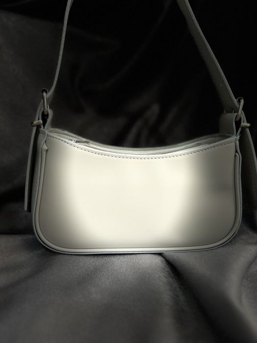 сумки новые по 2000