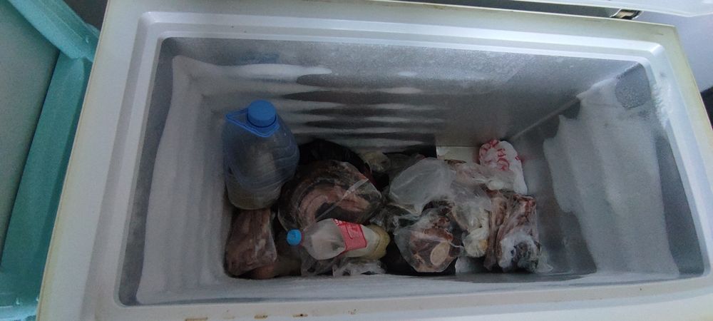 срочно продам морозильник