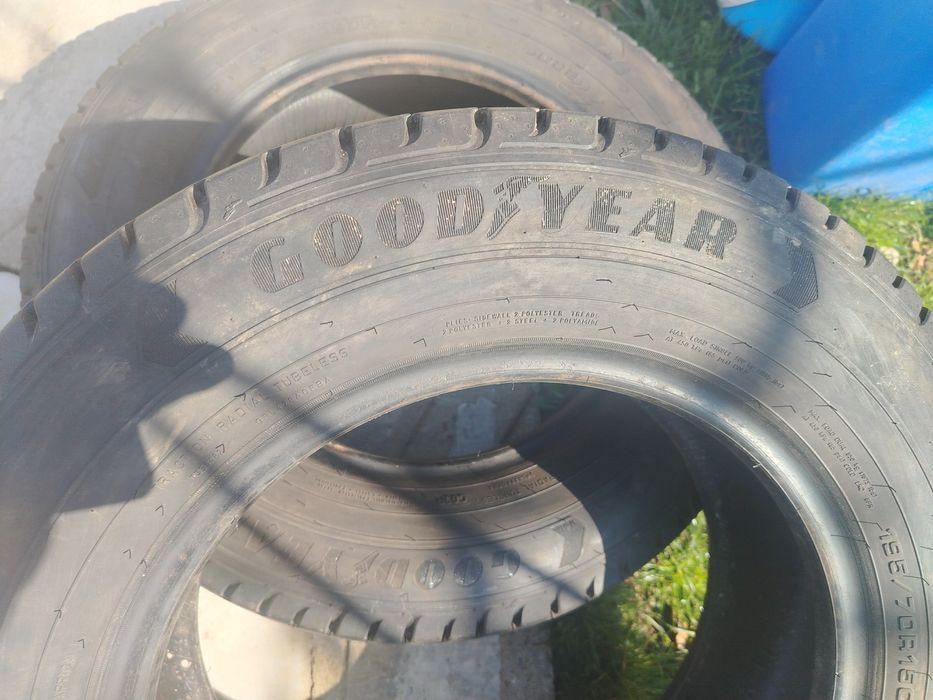 Гуми за Бус 195 /70/15С