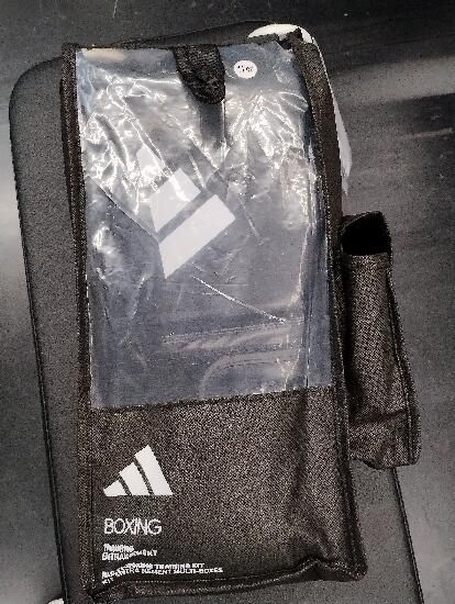 Set Box Adidas: Mănuși, benzi, protecție - produs resigilat Decathlon