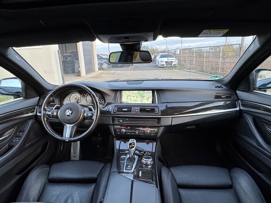 Bmw 530 2016 M Paket/X drive/trapa/soft close/distronic/garantie 2 ani
