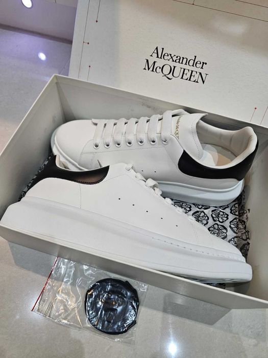 #NOU# Sneakers Alexander McQueen White - Livrare Cu Verificare
