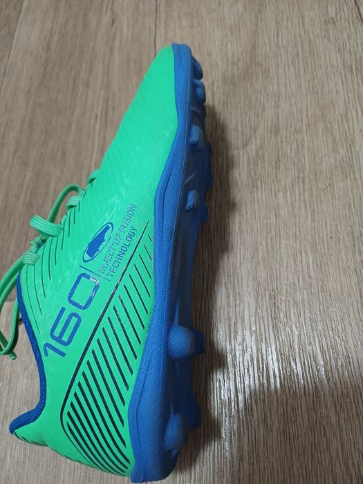 Футбольные бутсы