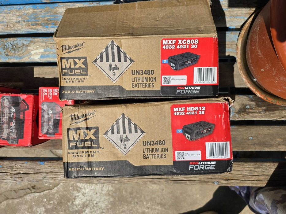 Acumulator milwaukee,festool,stihl