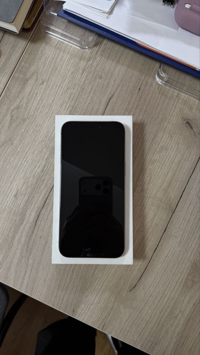 Продам Iphone 15 pro max 1 TB Titanium