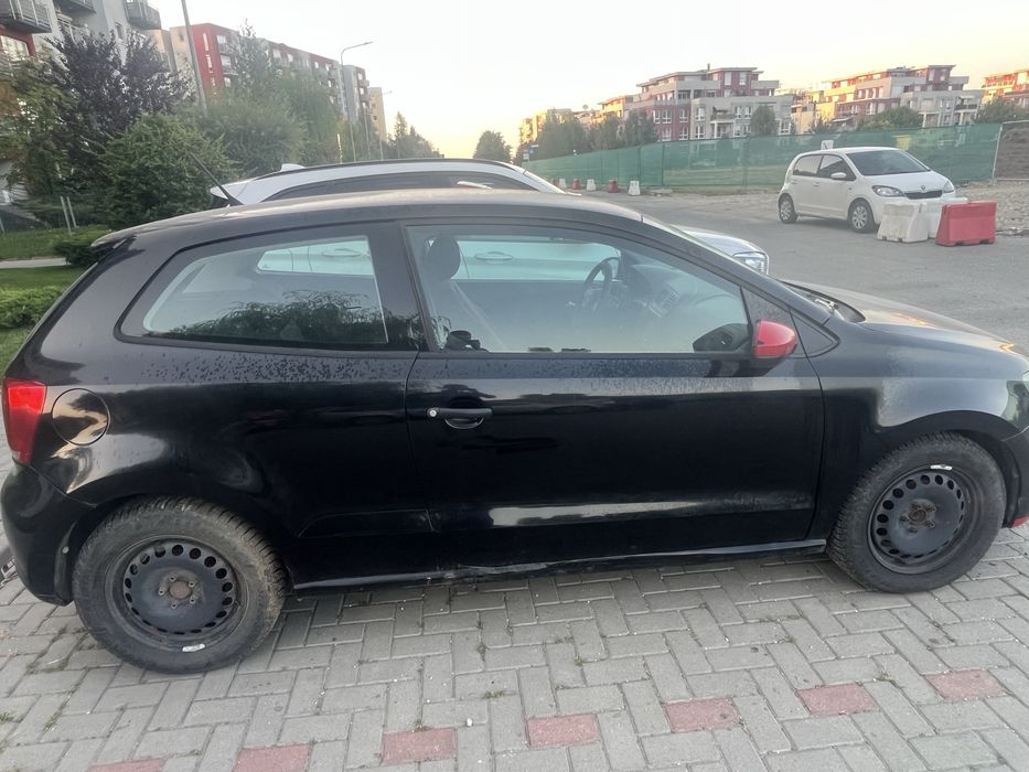 VOLKSWAGEN Polo 2011 — imagine 4