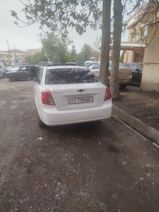 Lasetti 1.8 mator, mexanika karobka