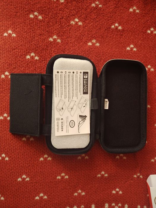 Vând husa Nintendo Lite