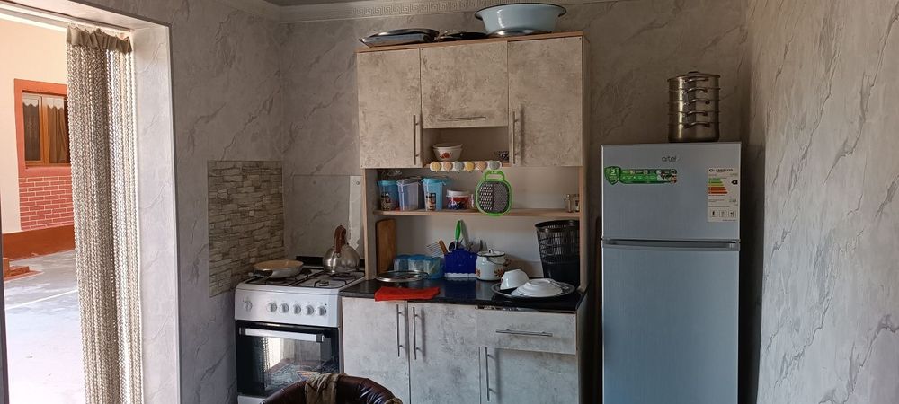 Termiz shahridan uy sotiladi xama sharoitlarga ega