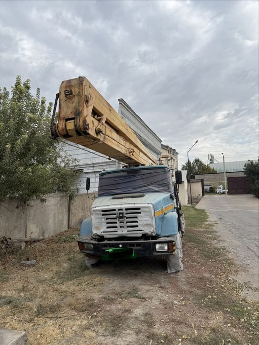 Автовышка зил 433362