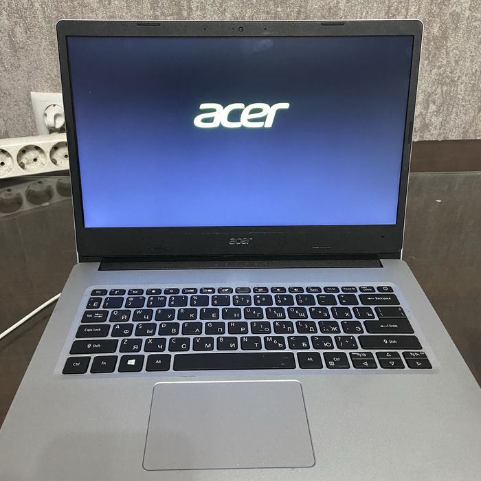 Ноутбук жумыс жасайға өте жаксы