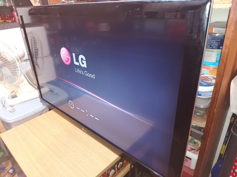 Piese pentru lg 108 cm defect tv