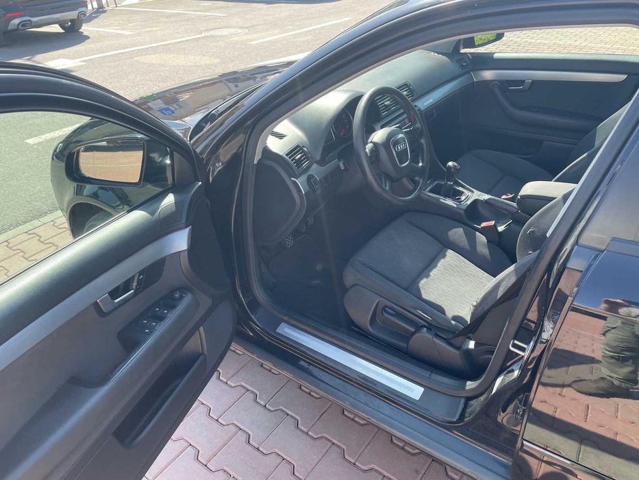 AUDI A4 3.0 TDI Quattro Manuală