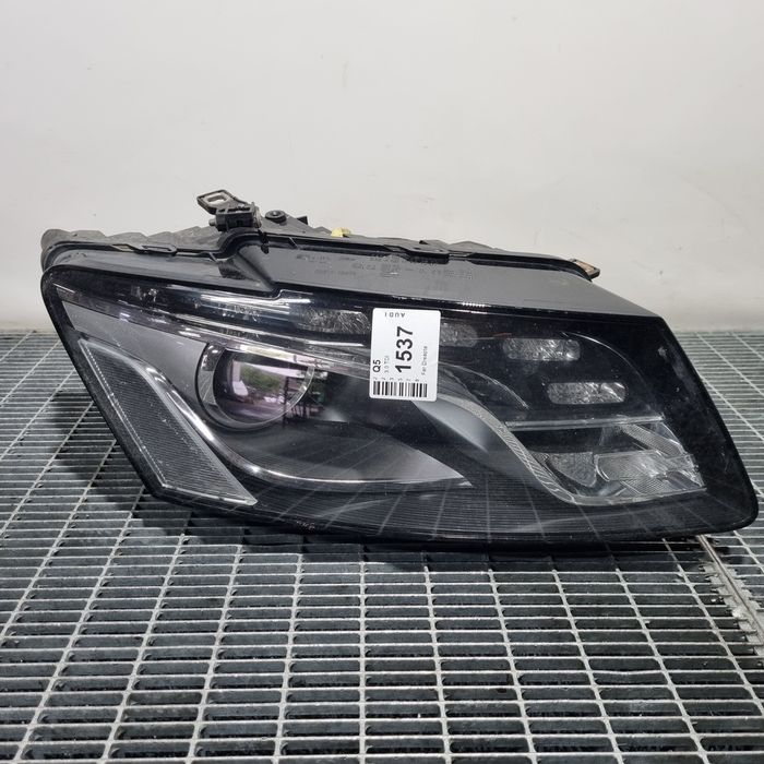 Far Dreapta AUDI Q5 2008 - 2012 SUV 4 Usi (1537) Xenon Garantie