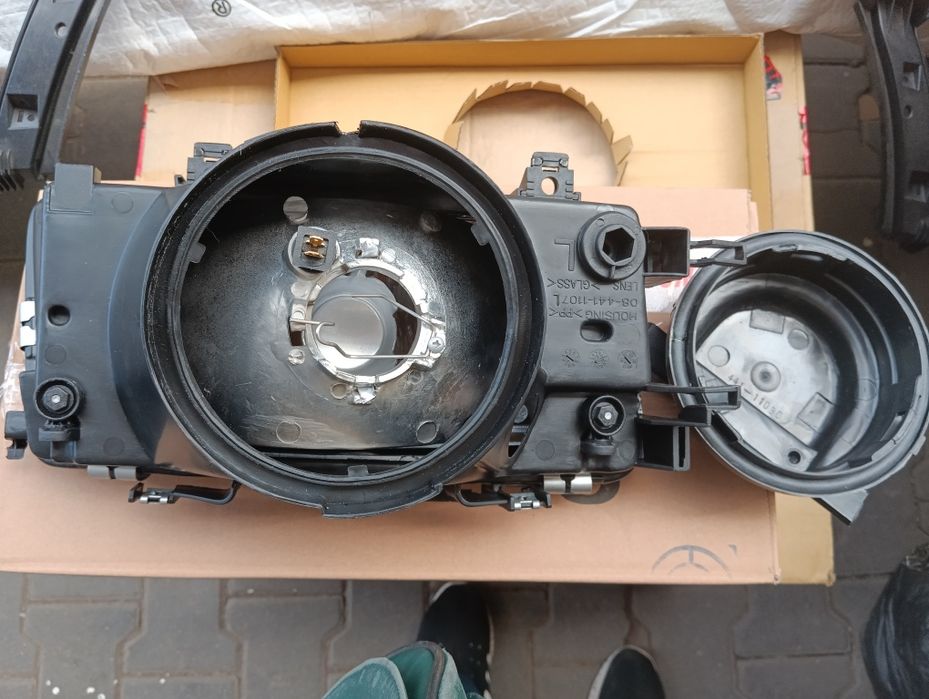 Ауди 80 В3 фара депо