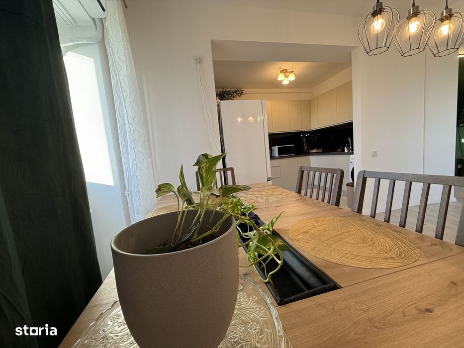 Direct proprietar |2 camere transformabil în 3 | 2parcări |parc privat