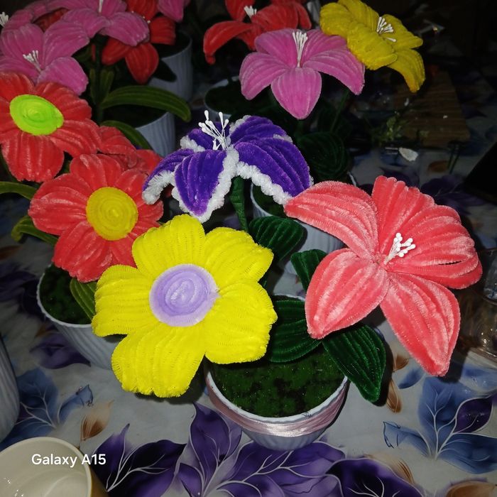 GULLAR sotiladi qo‘l mexnati