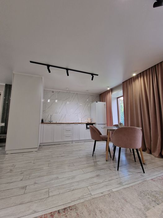 Сдаю Супер Люкс посуточно район Императора