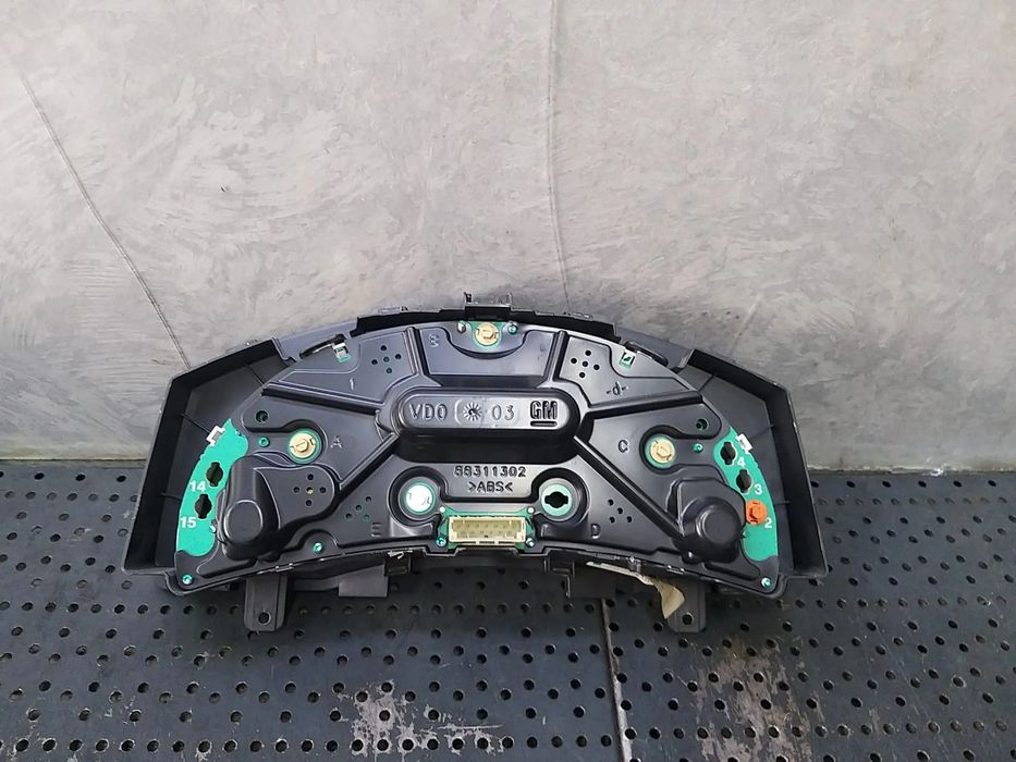Ceasuri bord benzina opel meriva a x03 110080161004 13118590cl