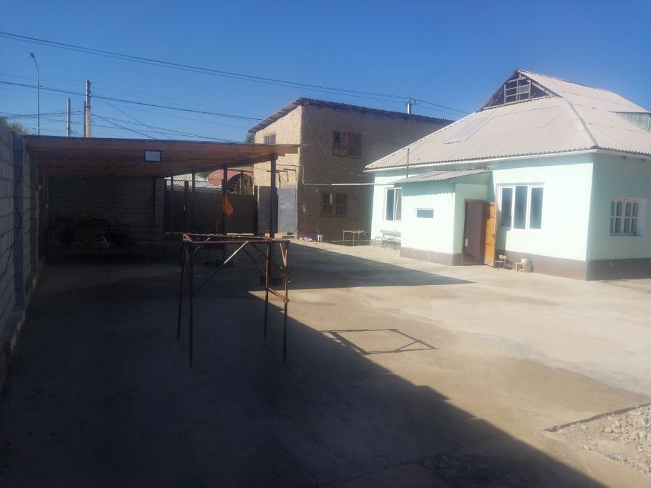 Уй сатылады қарабастау да енбекші ауданы