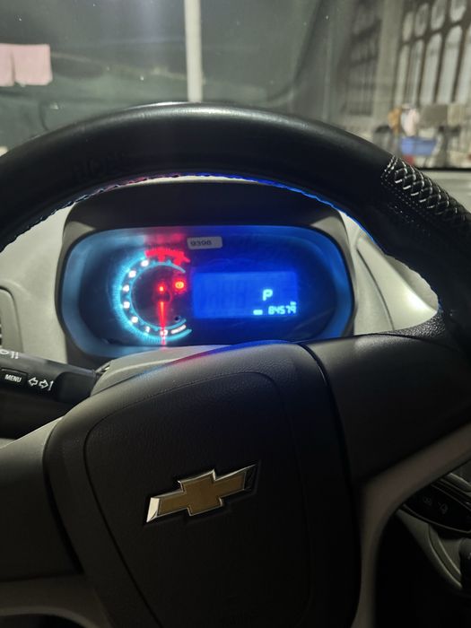 Chevrolet Cobalt 2023 — 4